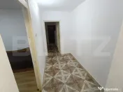 Închiriere apartament 3 camere, 2 băi, balcon închis –