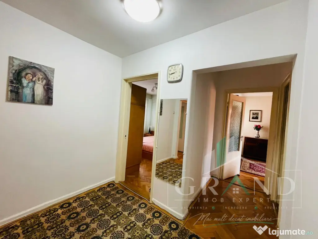 Apartament 3 camere I zona Parâng I Mănăștur - Cluj-Napoca (Cluj)
