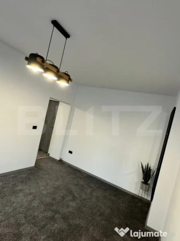 Garsoniera, 32mp, zona strada Spania - Craiova (Dolj)
