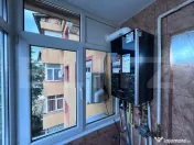 Apartament 2 camere decomandat-Peste strada de Mall, etaj 3 