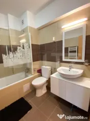 Apartament modern, 2 camere, balcon, A.C., parcare , pet fr 