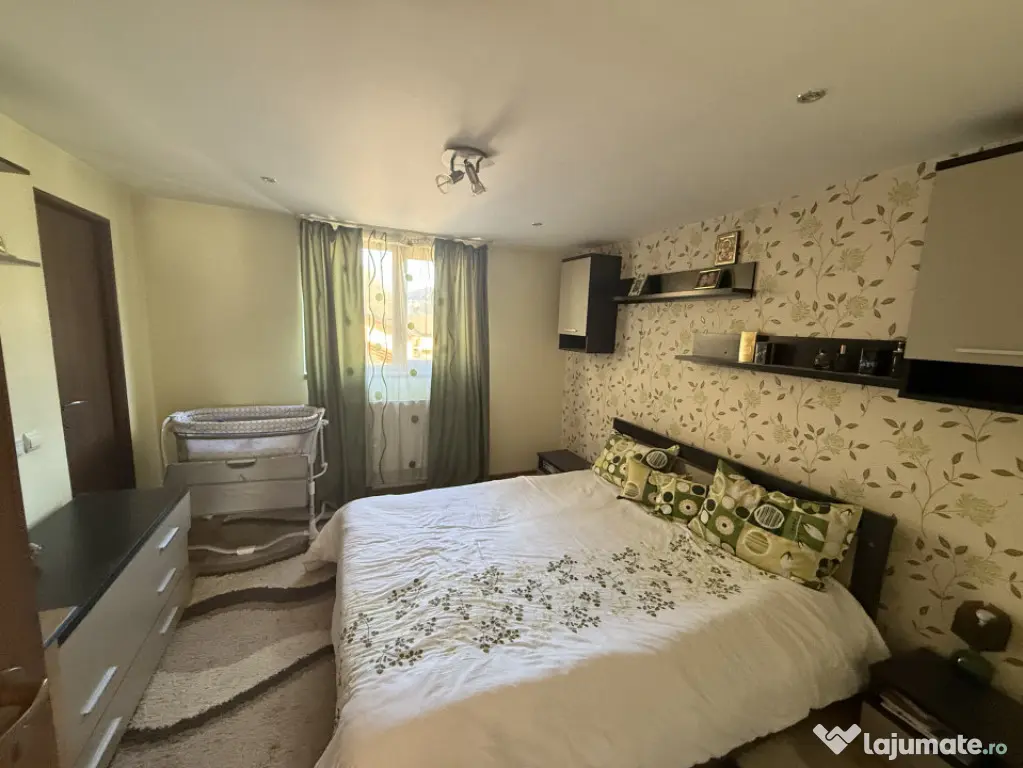Casa 249 mp cu teren 2172 mp - zona Tautiului - Floresti - Floresti (Cluj)