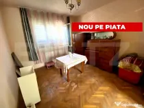 Casa de vanzare, 70 mp, 1079 mp teren, front de 18m, Timisoa