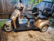 Triciclu electric RDB V-Klass, fara permis, 2 locuri, 25 km/h 