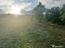 Teren de vânzare