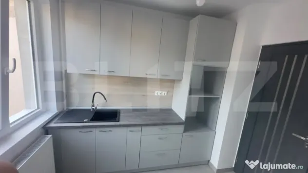 Apartament de vânzare, 3 camere & balcon, Central - Zalău - Zalau (Salaj)