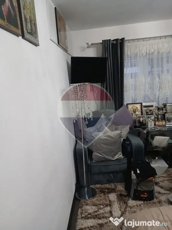 Apartament cu 2 camere de vânzare în zona Central Tg Neamt - Targu Neamt (Neamt)