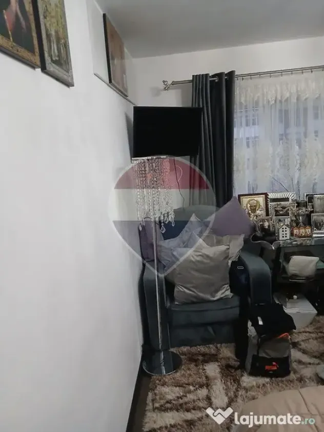 Apartament cu 2 camere de vânzare în zona Central Tg Neamt - Targu Neamt (Neamt)