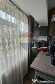 Apartament cu 2 camere de vânzare în zona Central Tg Neamt 