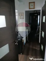 Apartament cu 2 camere de vânzare în zona Central Tg Neamt 