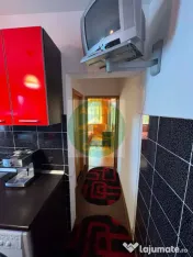 APARTAMENT CU 3 CAMERE Mobilat si utilat