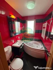 APARTAMENT CU 3 CAMERE Mobilat si utilat