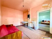 Casa cu potential, acces la din 2 strazi, 512 mp teren, 