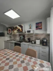 Apartament 3 camere, 73 mp, zona Materna 