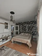Apartament 3 camere, 73 mp, zona Materna 