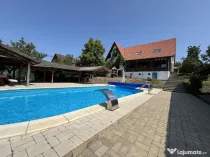 Vila cu piscina pe malul lacului Paleu - Teren 2.300 mp - s