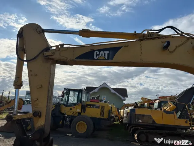 Excavator pe senile Caterpillar 318C L, 22 tone, 2006 - Negresti Oas (Satu-Mare)