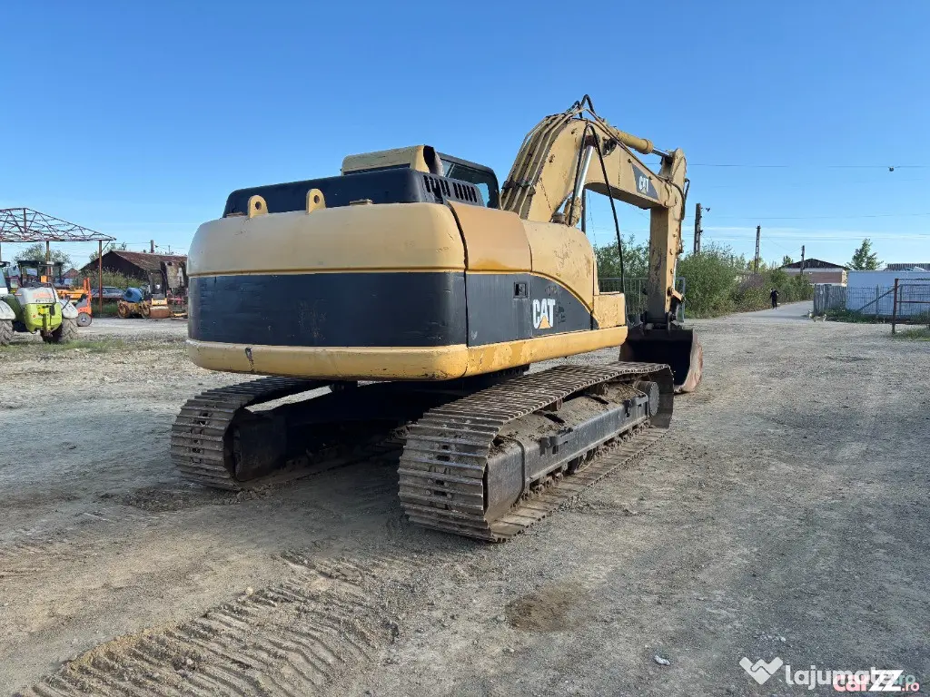 Excavator pe senile Caterpillar 318C L, 22 tone, 2006 - Negresti Oas (Satu-Mare)