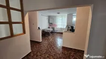 Apartament 3 camere | Calea Romanului | Piatra-Neamț