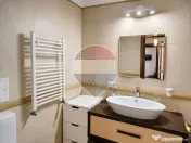 Vanzare 3 Camere 92 mp+ Balcon 12mp|3 Băi|Parcare |Monte... 
