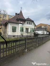 Casa de vanzare, zona ultracentrala, teren 459 mp