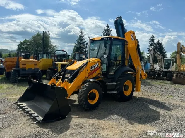 Buldoexcavator JCB 3CX, 2025 - Negresti Oas (Satu-Mare)