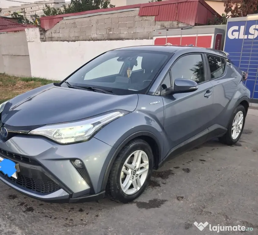 Vând Toyota C-HR, an fabricație 2020, 1.8 Hybrid, cutie automată, 63.448 km