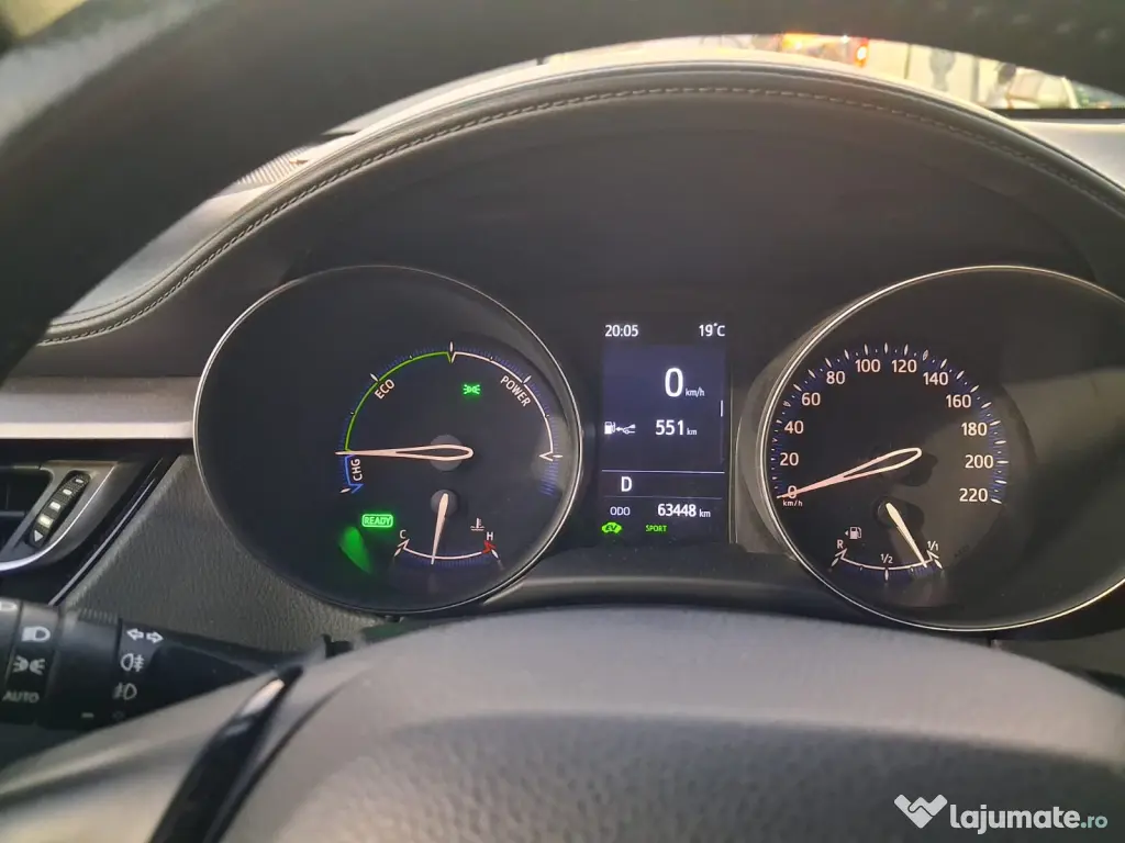 Vând Toyota C-HR, an fabricație 2020, 1.8 Hybrid, cutie automată, 63.448 km