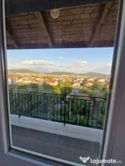 Apartament cu 3 camere \| Etaj 5 \| Lift \| Parcare Cartier 