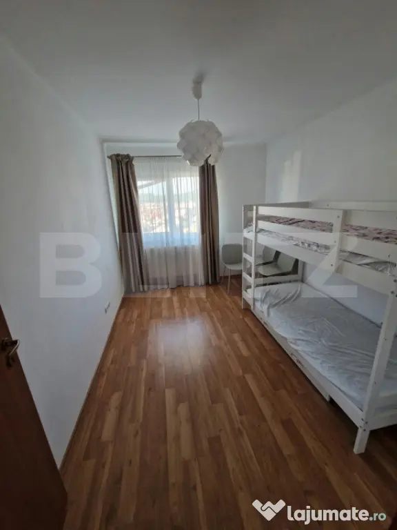 Apartament cu 3 camere \| Etaj 5 \| Lift \| Parcare Cartier - Bistrita (Bistrita-Nasaud)