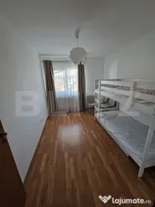 Apartament cu 3 camere \| Etaj 5 \| Lift \| Parcare Cartier 