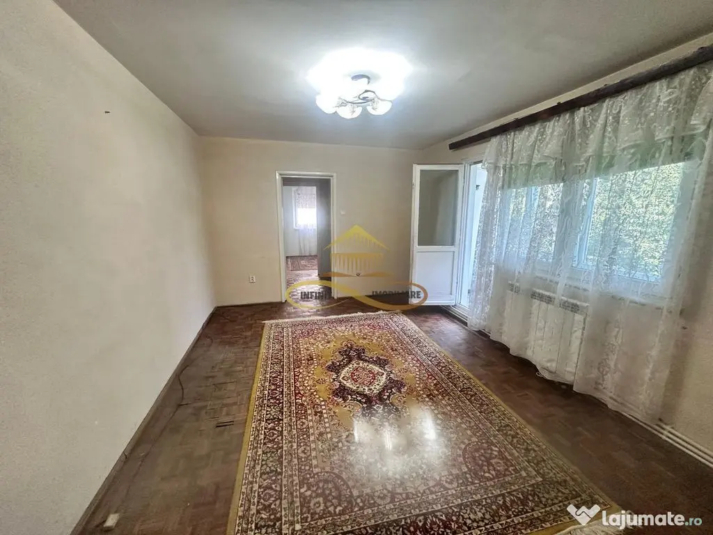 De vanzare apartament 2 camere Bacau - Bacau (Bacau)