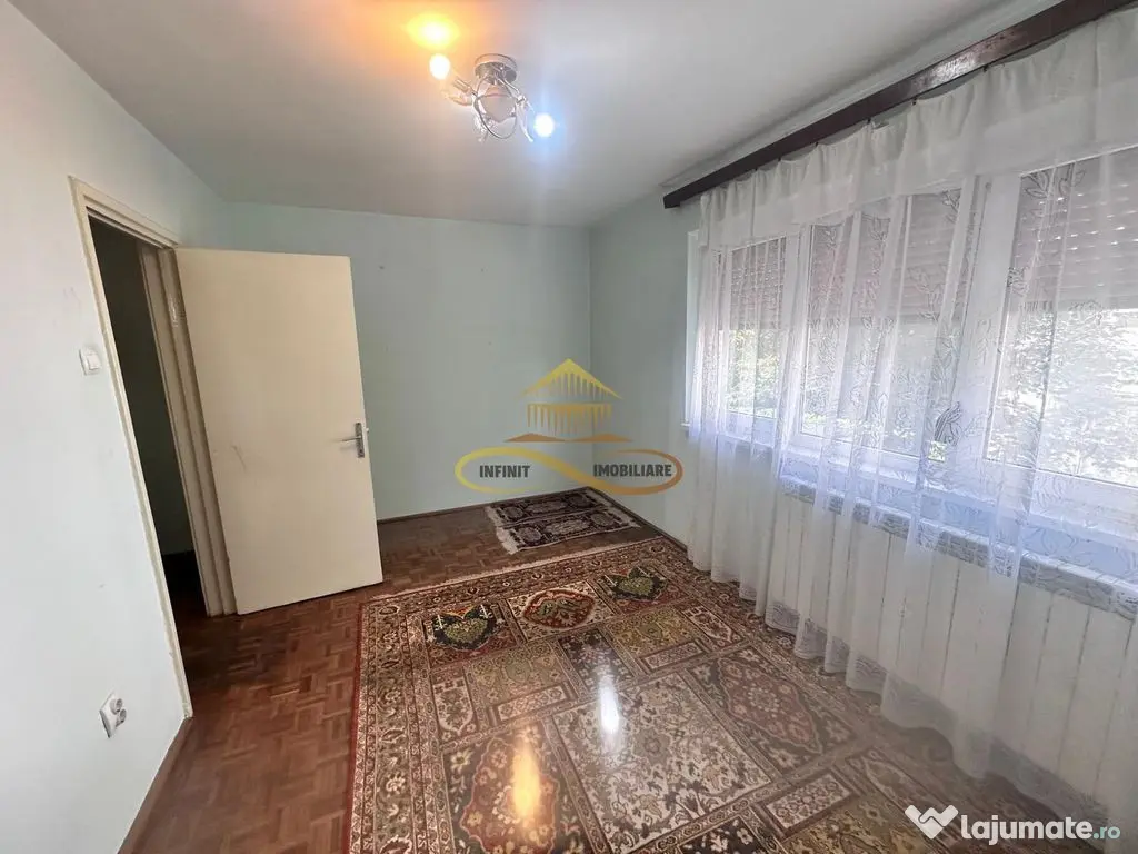 De vanzare apartament 2 camere Bacau - Bacau (Bacau)