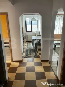 Apartament 3 camere, 60 mp, zona Teilor