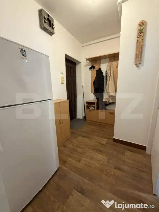 Apartament cu 2 camere, decomandat, la aproximativ 300 de me - Targu Mures (Mures)