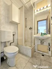 Apartament 4 camere, decomandat 
