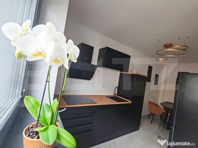 Ap de inchiriat, 2 camere Lux zona Tractoru Coresi - Brasov (Brasov)