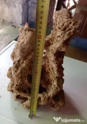 Tuf calcaros roca vulcanica lava rock 35 cm.