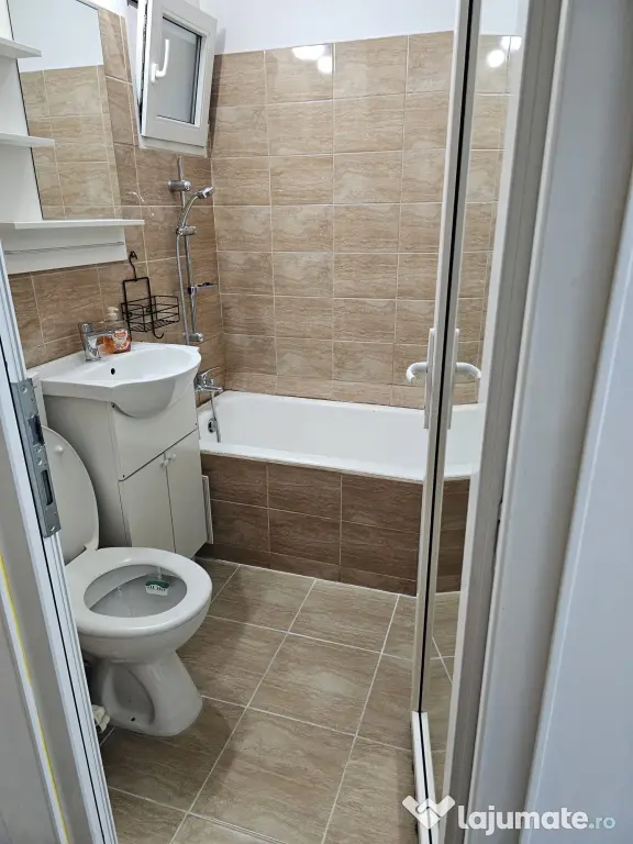 APARTAMENT 2 CAMERE DE VÂNZARE | PIAȚA PROGRESUL | 45 MP | 75.000 € NEGOCIABIL