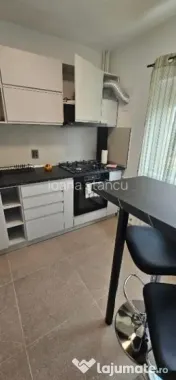 Brancoveanu etaj 6 decomandat 