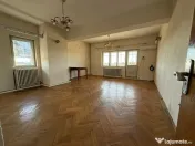 Apartament deosebit 4 camere etaj 3 din 4 - boxa - garaj 