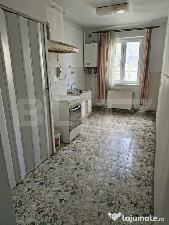 ???? Apartament decomandat în zona ultracentrală – curte - Dej (Cluj)