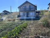 Casă de vânzare în Câmpenești – 67 mp utili, teren 5 