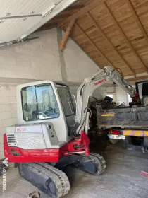 Excavator takeuchi tb 228