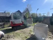 Excavator takeuchi tb 228 