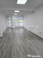 Spatiu comercial, 3 birouri 220 MP , Zona Mall Bistrita 