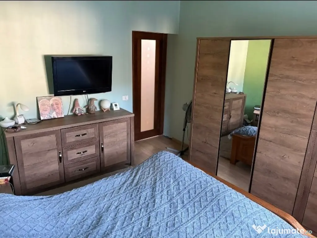 Casa / Vila ( P+E ) Zona Ultracentrala - Suceava (Suceava)