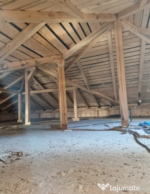 Casa / Vila ( P+E ) Zona Ultracentrala - Suceava (Suceava)