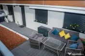 Apartament 3 camere, 60 mp+40 mp gradina, zona Vivo, Florest