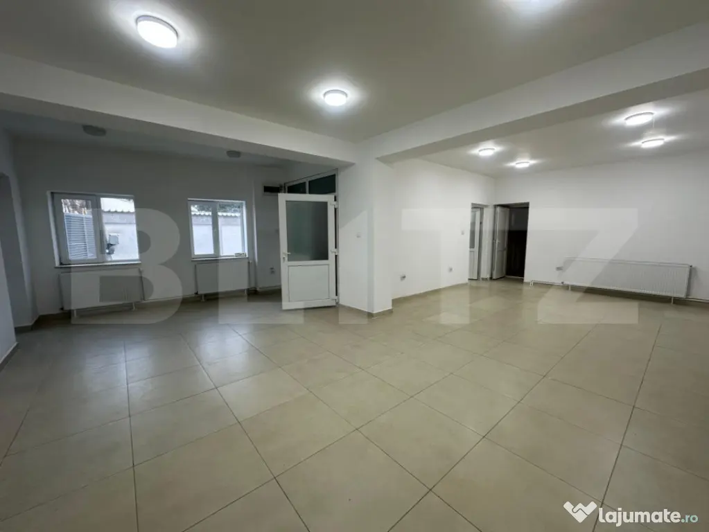 Spatiu birouri, 120 mp, vad auto si vitrina, zona Imparatul - Craiova (Dolj)